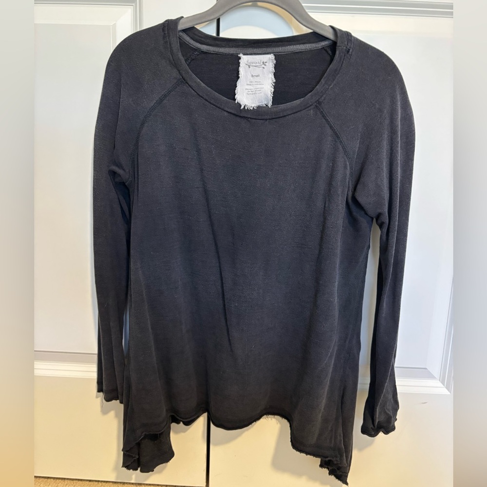 Women's Charcoal Long Sleeve Top